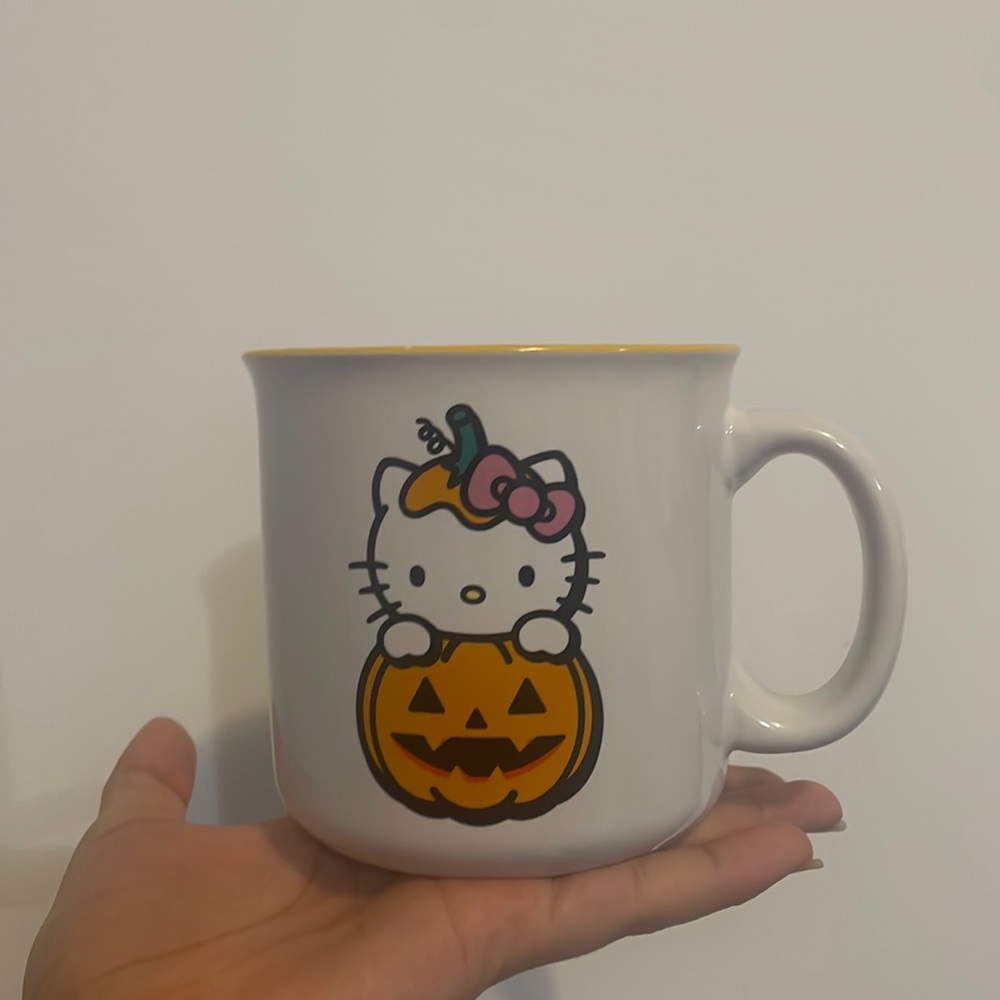 Hello Kitty Mug
